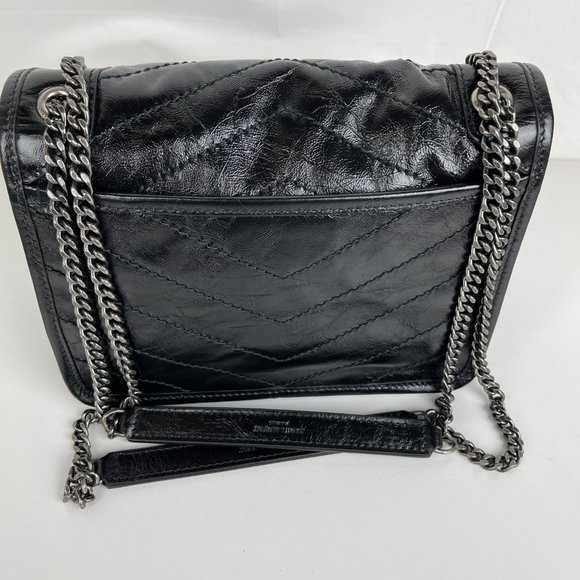New Saint Laurent Niki Baby Crossbody in Crinkled Leather - Picture 7 of 14